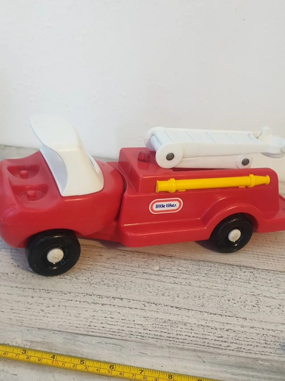 Vintage Little Tikes Toddle Tots Red Fire Truck open to offers